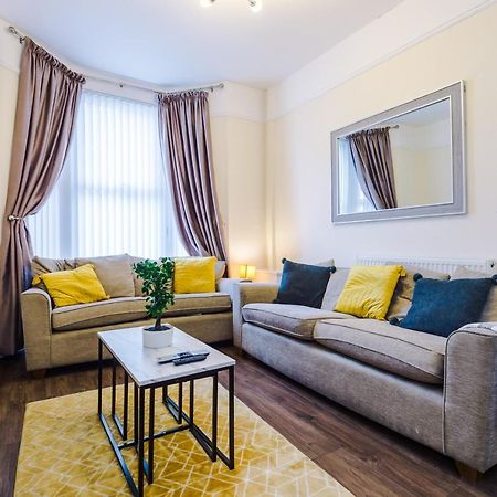 Finchley House Lovely House In Anfield, 2 Minutes Walk From The Stadium, Parking And Wifi Villa Liverpool Exterior foto